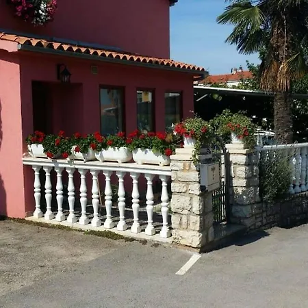 A5 Apartment