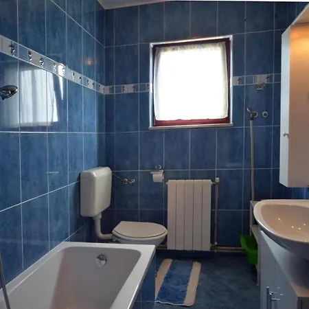 Apartment A5
